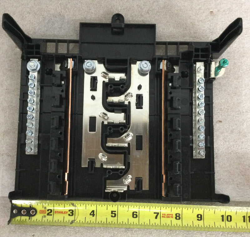 Siemens SN1224B1100 100 Amp 12 space/24 Circuit 1 Phase 3 Wire Main Breaker Load Center Panel Guts only