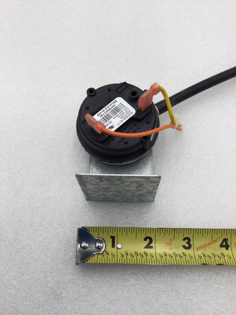 Honeywell IS20205-6117 Air Pressure Switch (HK06WC100)