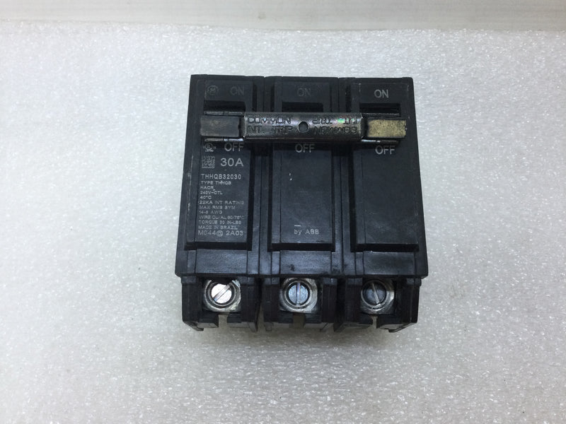 GE General Electric THHQB32030 3 Pole 30 Amp 22ka 240v Bolt on THHQB Circuit Breaker