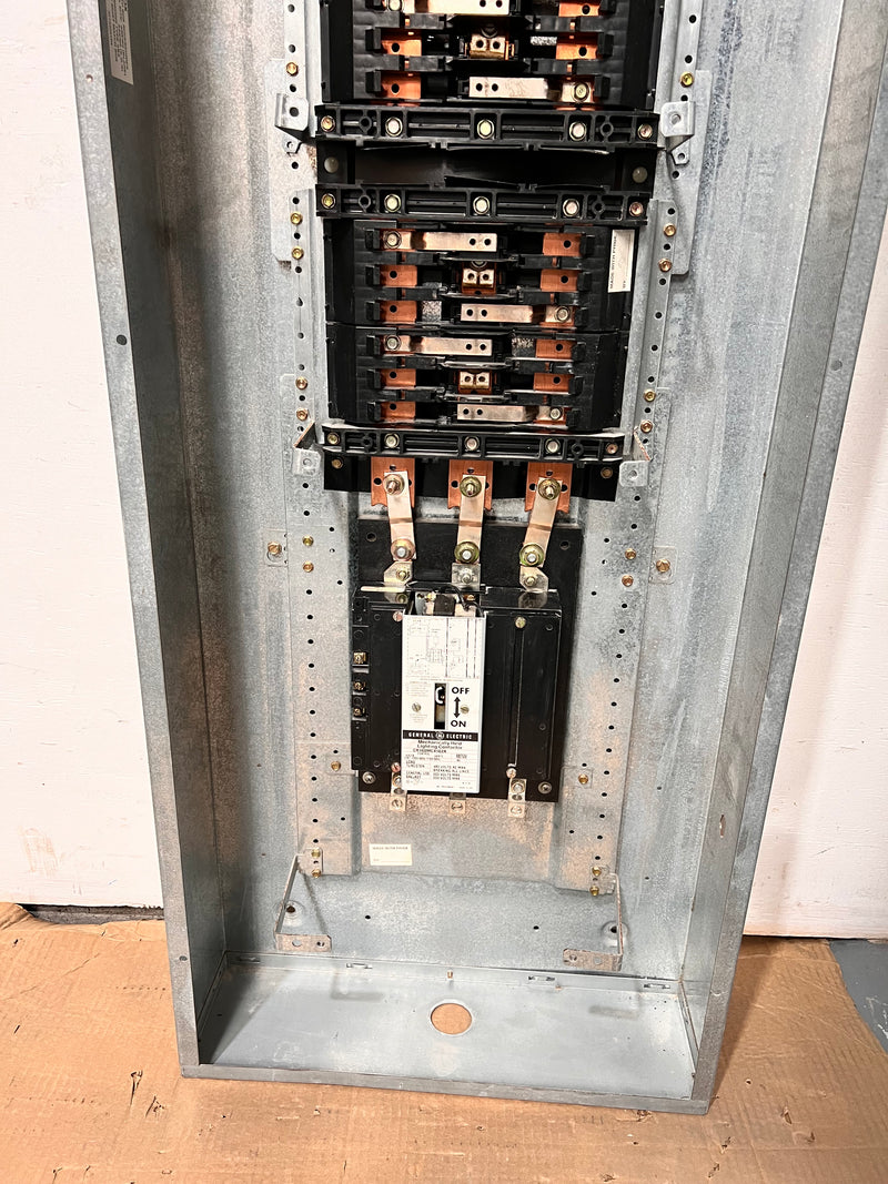 General Electric AQF3302MTSX MLO 30 Circuit 225A 208Y/120V Distribution Panel 3Ph with Mechanically Held Lighting Contactor CR160MC4102A