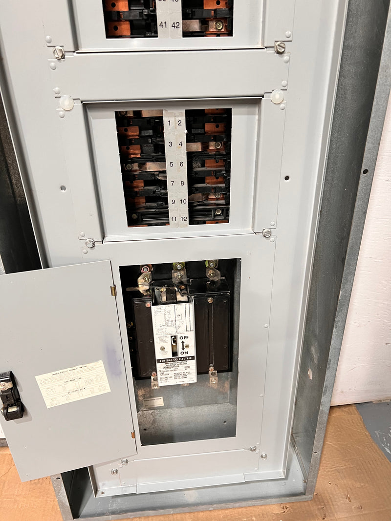 General Electric AQF3302MTSX MLO 30 Circuit 225A 208Y/120V Distribution Panel 3Ph with Mechanically Held Lighting Contactor CR160MC4102A