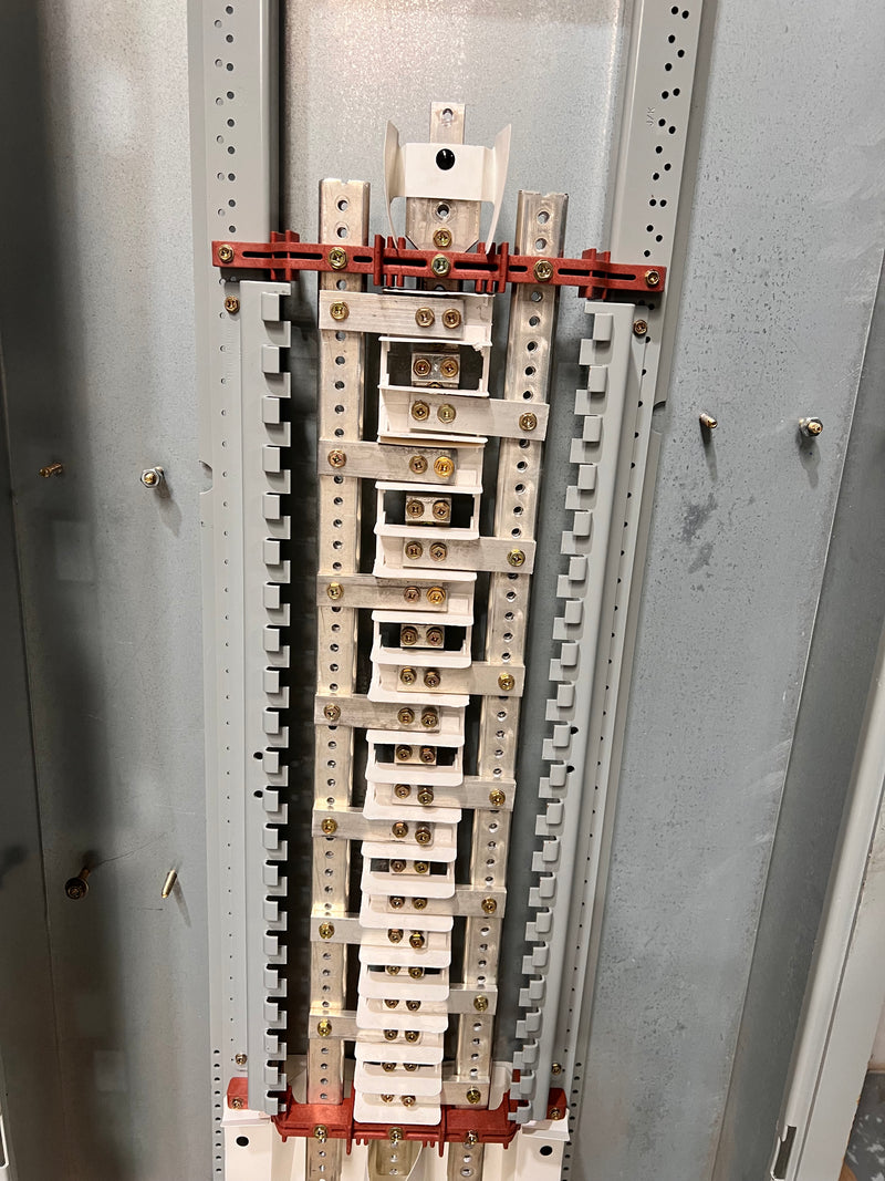 Eaton Cutler-Hammer PRL1a 400 Amp MB 208/120v 42 Space 3 Ph 4 Wire Full Enclosed Panel