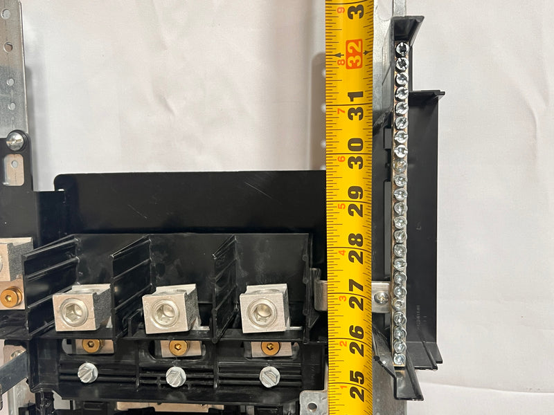 Square D NQOB/NQOD Class CTL Panelboard 225 Amp30 Space Main Lug Guts Only