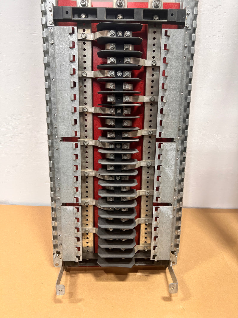 Siemens S3C42BL100ATS 100 Amp 208Y/120V 3 Phase 4 Wire Type S3 42 Circuit Panel Board Guts Only