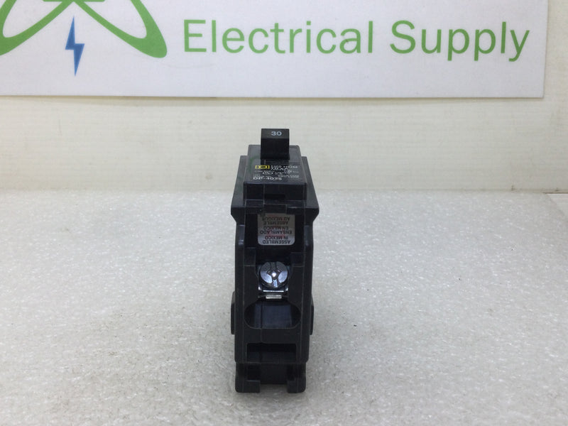 Square D HOM130 30 Amp 1 Pole 120/240VAC Type HOM Circuit Breaker - Yellow Sticker Face