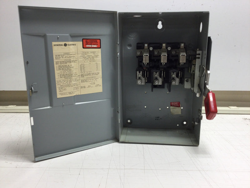 GE General Electric THN3362 60 Amp 600Vac 3 Pole Non Fused Nema 1 Safety Switch MOD 4