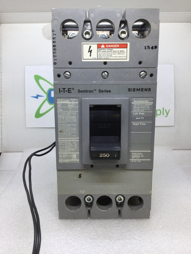 Siemens Sentron Series FXD63S250A 250 Amp 3 Pole ITE Molded Case Switch w/Shunt on Left Side