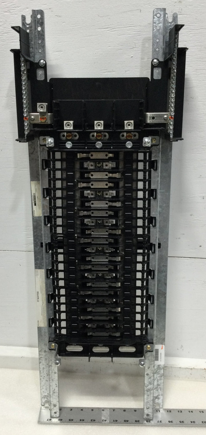 Square D Schneider Electric NQ Panelboard Interior, main lugs, 100A,, 42 pole spaces, 3 phase, 4 wire, Gust Only