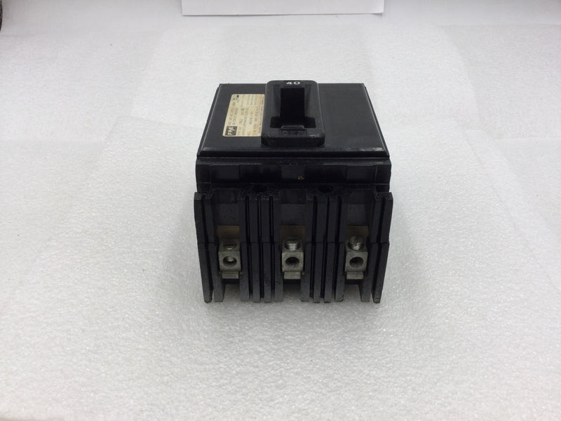 FPE Federal Pacific NEF431040 40 am 3 pole Main Circuit Breaker