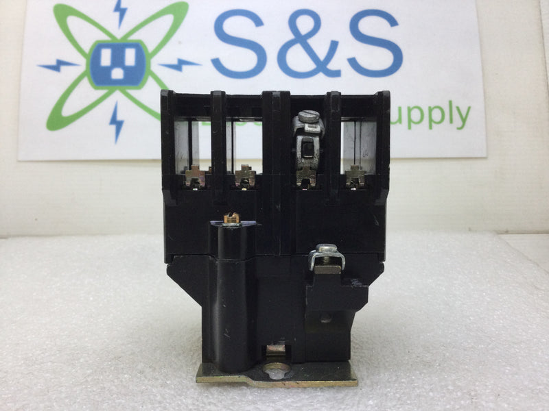 Cutler-Hammer 766A023G01/AR4A Industrial Control Relay 600 VAC 10 Amp with 120 VAC Coil