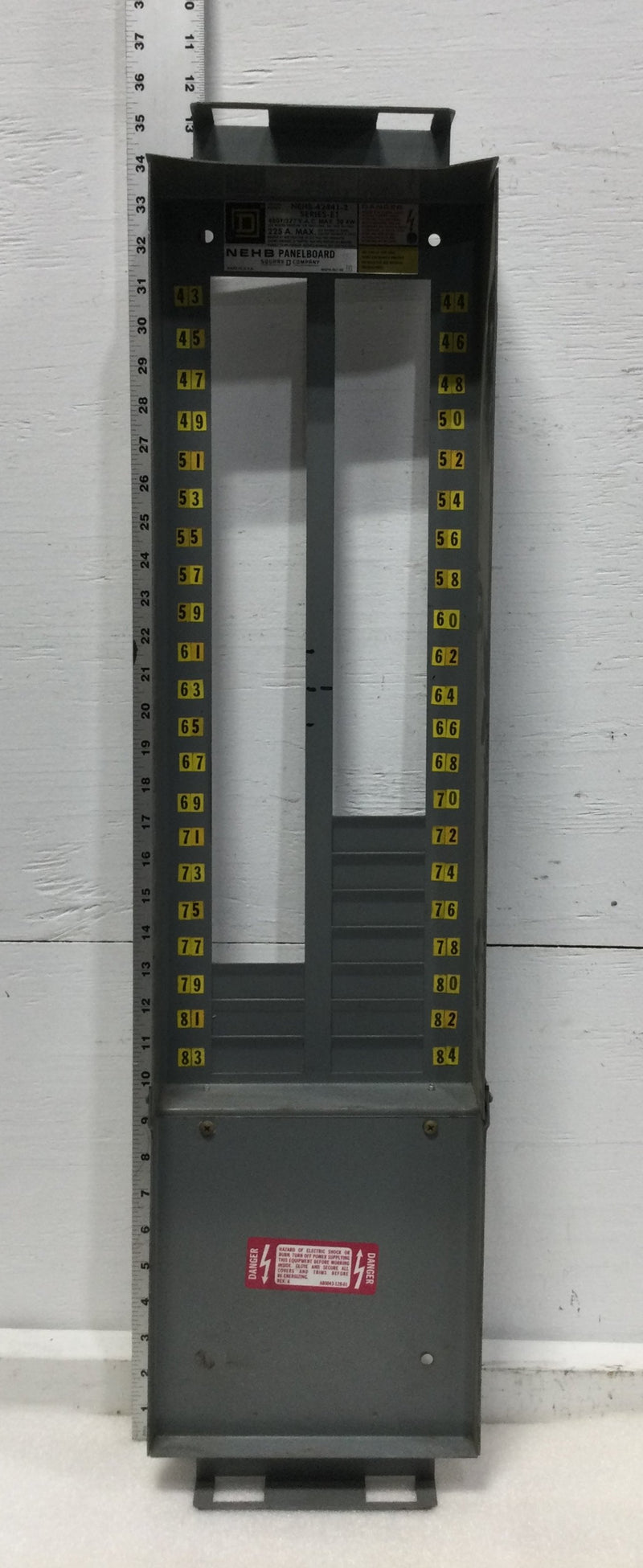 Square D NEHB-42441-2 Dead Front Only Series-E1 42 Circuit 480Y/277VAC 225A Max 34 5/8" x 8 3/8"