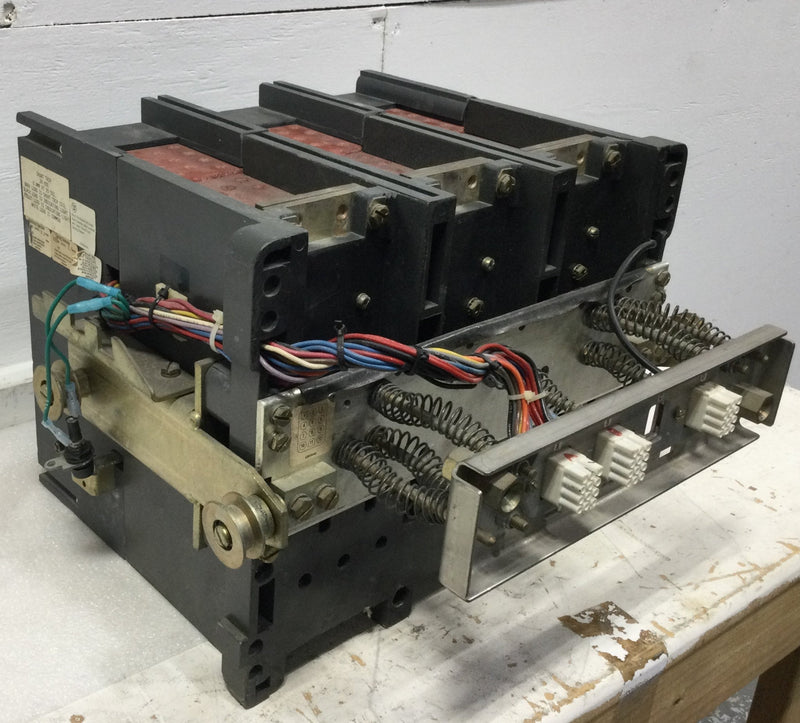 Westinghouse SPB100 800 Amp 3 Pole 600V Pow-R Breaker w/Shunt Trip 24VDC 8 Amp