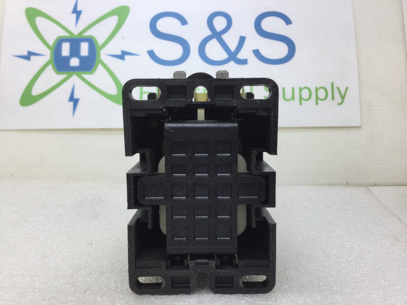 Square D 8910 DPA53 Definite Purpose Contactor 50 Amp 3 Pole 115-600 VAC with 120 VAC Coil