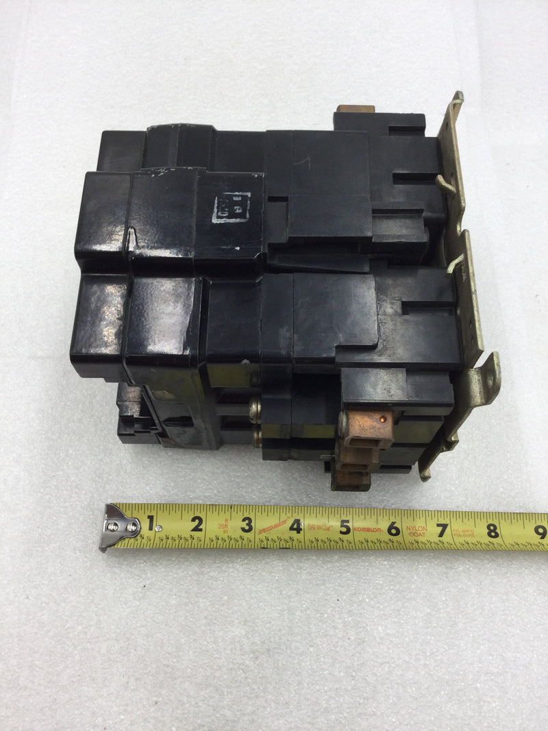 Square D 8536SE01 Series A Nema Size 3 Starter 3 Phase 200-575 VAC 25-50 HP 120 VAC Coil without Overload Relay