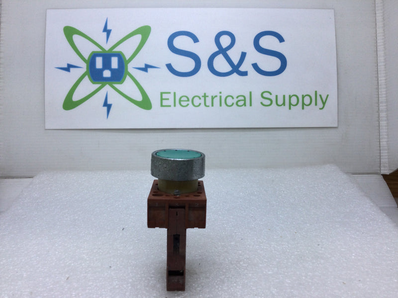 Siemens 3SB14 00-0C Green Push Button Switch AC-15 6 Amp 230V