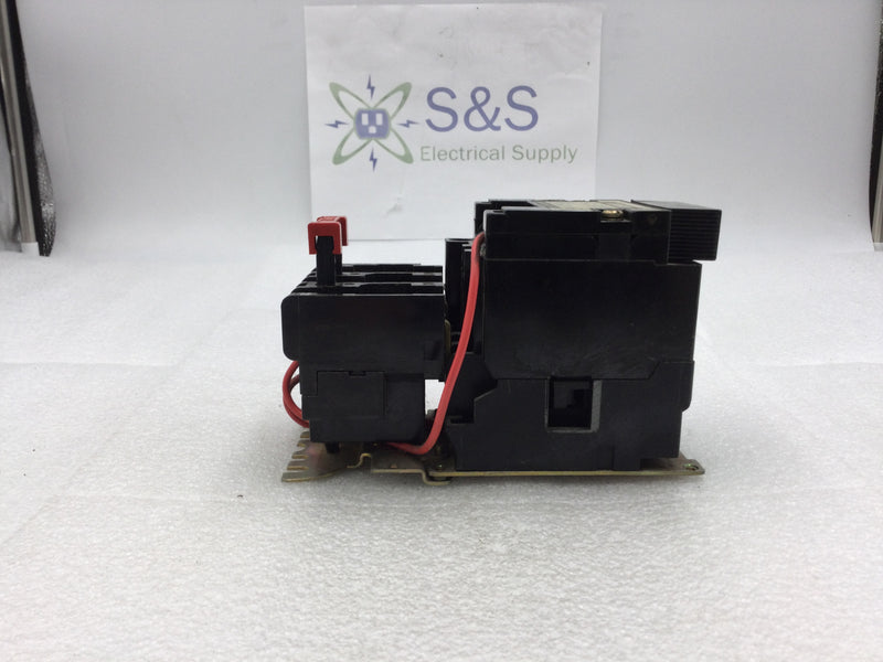 Square D 8536SAG11 Nema Size 00 Series B Contactor/Starter 2 Pole 115/230 VAC with 120 VAC Coil