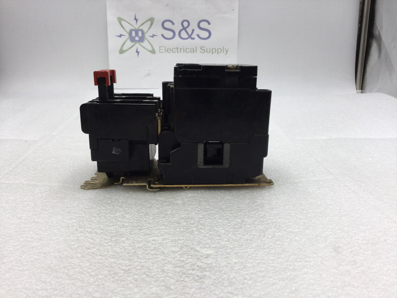 Square D 8536SAG12 3 Pole 200/230/380VAC @ 1 1/2HP 460/575VAC @ 2Hp Motor Starter with 600 VAC Coil