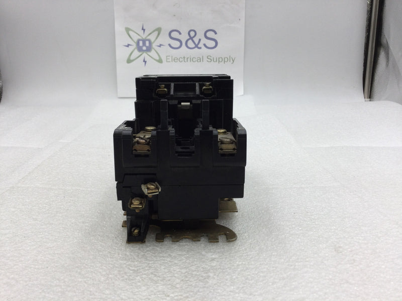 Square D 8536SBG1 Nema Size 0 Series A 2 Pole 115/230 VAC Contactor/Starter with 120 VAC Coil