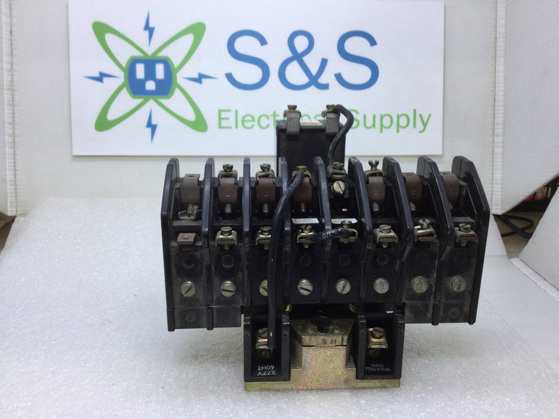 Square D 8903LLO60 8 Pole 120V Coil Lighting Contactor 30 Amp 600 VAC Series B