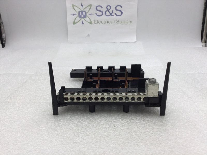 Siemens W0816ML1125CM EQ 125 Amp 4 Space/16 Circuit Load Center Copper Buss Guts Only 6.5" X 6.5"