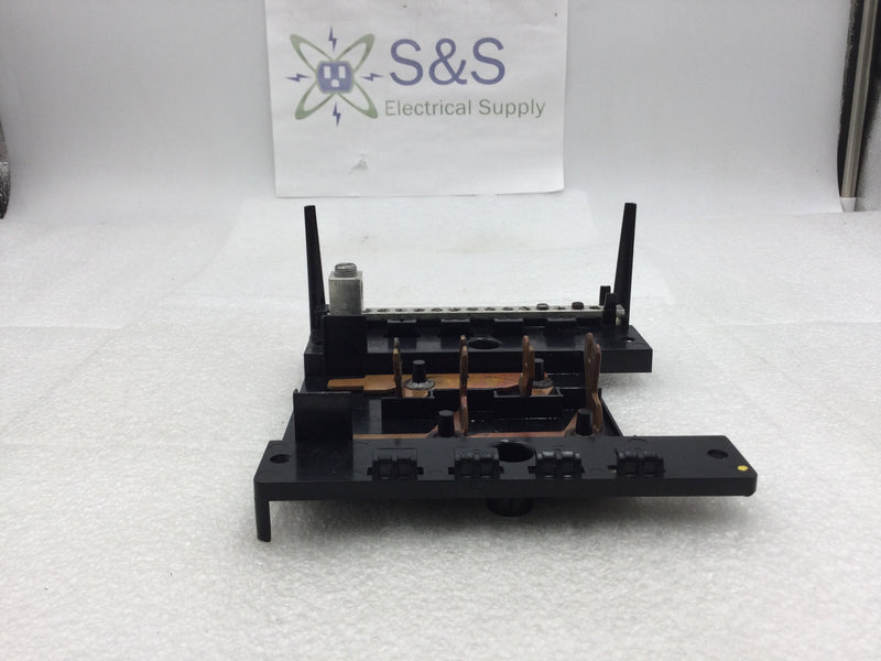 Siemens W0816ML1125CM EQ 125 Amp 4 Space/16 Circuit Load Center Copper Buss Guts Only 6.5" X 6.5"