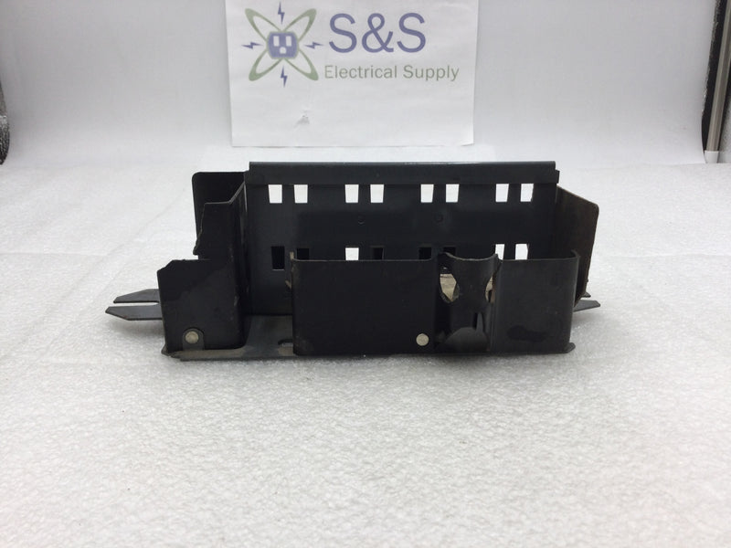 Pushmatic Bulldog 100 Amp 7 Space 120/240 VAC Load Center Guts Only 5" X 10"