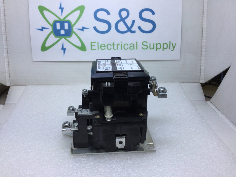 Siemens-Allis CLA142B Contactor 20 Amp Load 277V/Line 480V