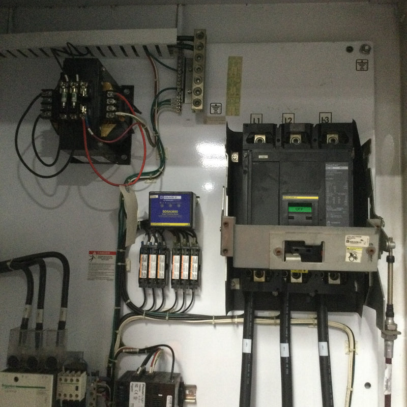 Square D/Schneider Electric ISCDM32470197001 480V 3 Phase 240 Input 65KA 92" x 56" x 29"