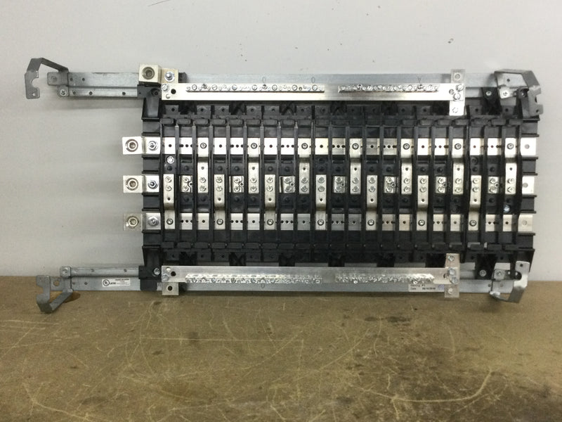 Siemens/ITE Panel Board Guts 3 Phase 120/208 VAC Bolt On (BL,BLH, BHL) 21/42 Spaces 14" X 30"