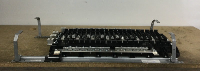 Siemens/ITE Panel Board Guts 3 Phase 120/208 VAC Bolt On (BL,BLH, BHL) 21/42 Spaces 14" X 30"