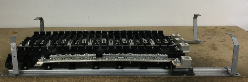 Siemens/ITE Panel Board Guts 3 Phase 120/208 VAC Bolt On (BL,BLH, BHL) 21/42 Spaces 14" X 30"