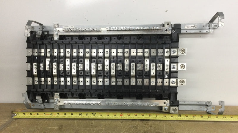 Siemens/ITE Panel Board Guts 3 Phase 120/208 VAC Bolt On (BL,BLH, BHL) 21/42 Spaces 14" X 30"