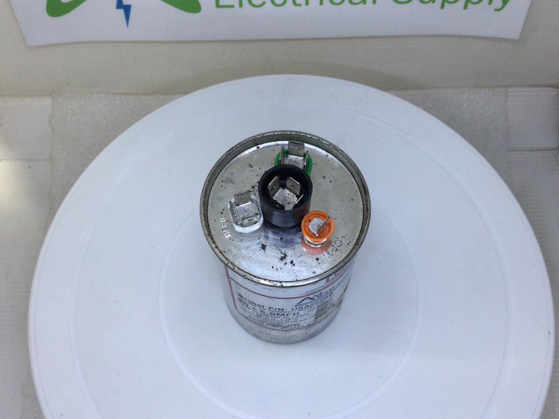 Amrad USA2220B 60+5.0 MFD 370/440V 50/60hz 70c/-40c Capacitor w/ CPT