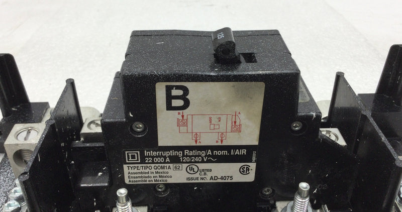 Square D HOM1224M125TC 6 Space/12 Circuit 125 Amp Main Breaker Load Center w/Breaker 10.5" X 10"