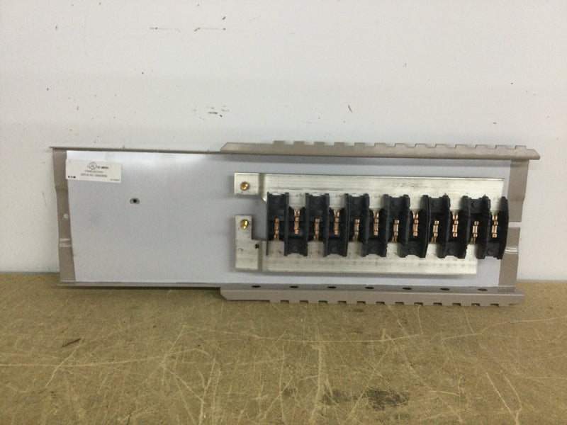 Eaton/Cutler-Hammer CHEC24B100E 10 Space/20 Circuit Main Load Center Guts Only 6" X 18"