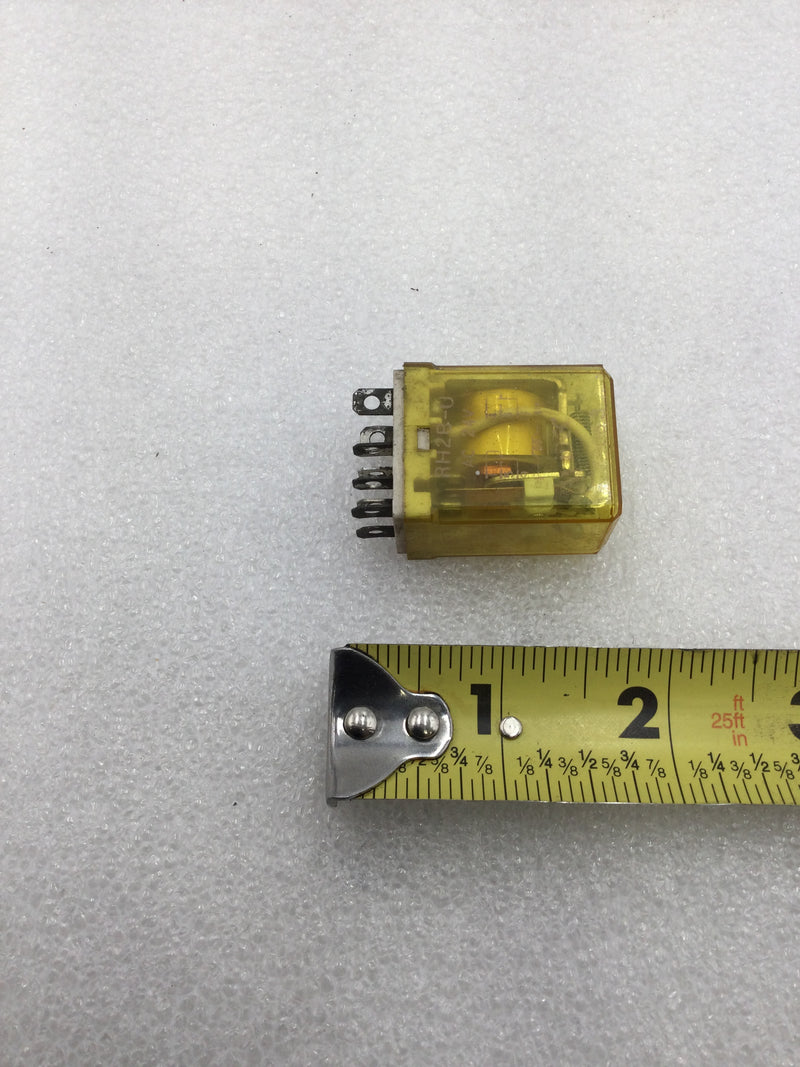 Lot of 10 Idec RH2B-U Plug-In Ice Cube Relay 110-120 VAC 24 VAC 8-Blades Rated for 7.5 Amps at 120 VAC