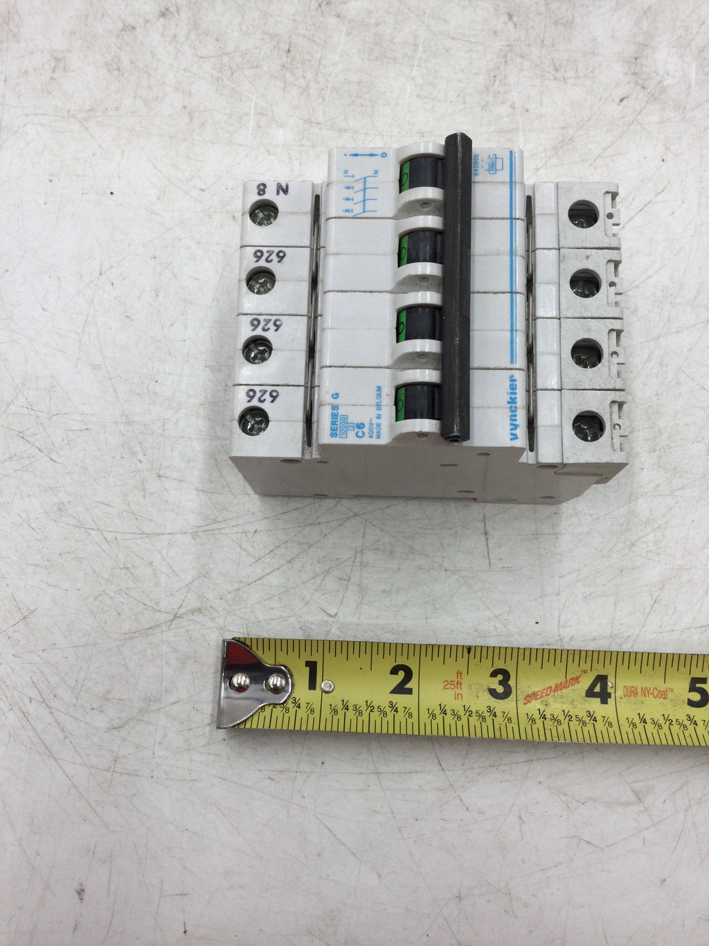 GE Vynckier Series G Style CG 4 Pole Circuit Breaker 400 Volts 50 Hz