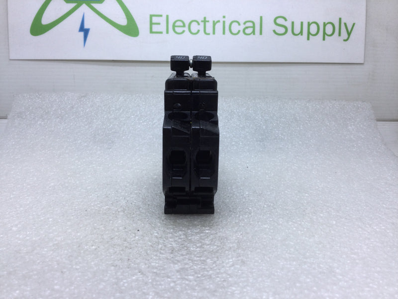 GTE/Sylvania Challenger A4040 Single Pole Tandem 40A/40A 120V Circuit Breaker Clips On Both Sides