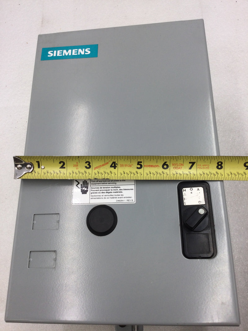 Siemens CLM1B08120 Mechanically Held Lighting Contactor with 49SBSB1 HAND-OFF-AUTO Selector switch and 429447-001 120V Lighting Control Module