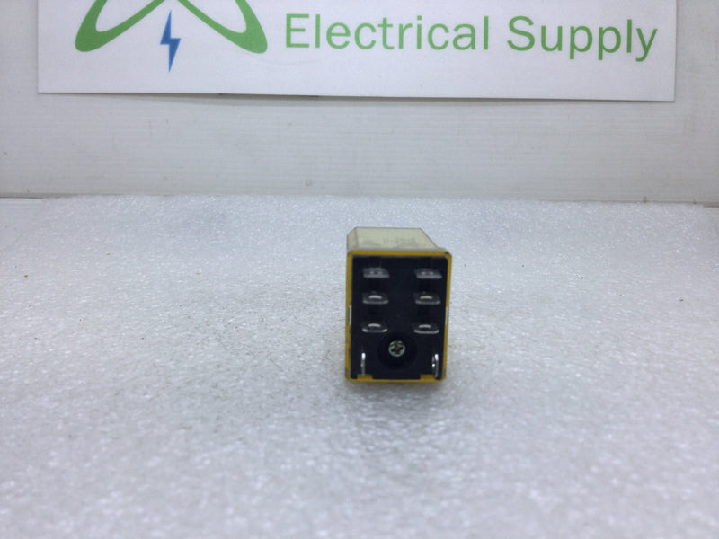 Idec RH2B-U Plug In Ice Cube Relay 110-120 VAC 24 VAC 50/60Hz 8-Blades Rated for 7.5 Amps at 120 VAC