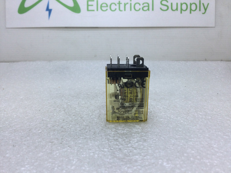 Idec RH2B-U Plug In Ice Cube Relay 110-120 VAC 24 VAC 50/60Hz 8-Blades Rated for 7.5 Amps at 120 VAC