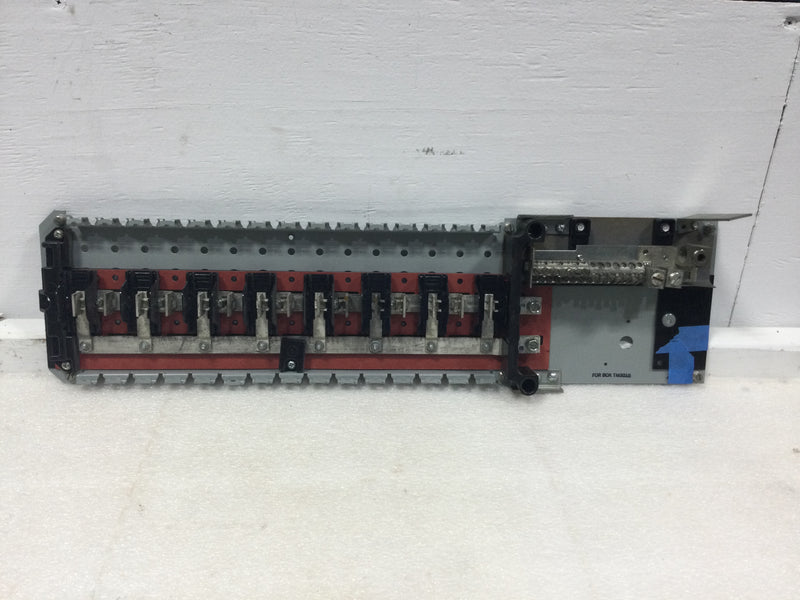 GE General Electric TM3015 15 Space/30 Circuit 150 Amp 120/240 VAC Load Center Guts Only 6" X24"