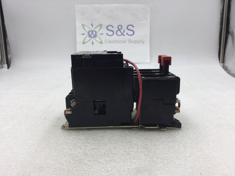 Square D 8536 SCG3-A Series A Starter/Contactor 200-575 VAC 7.5 to 10 HP Nema Size 1 with Reset Switch