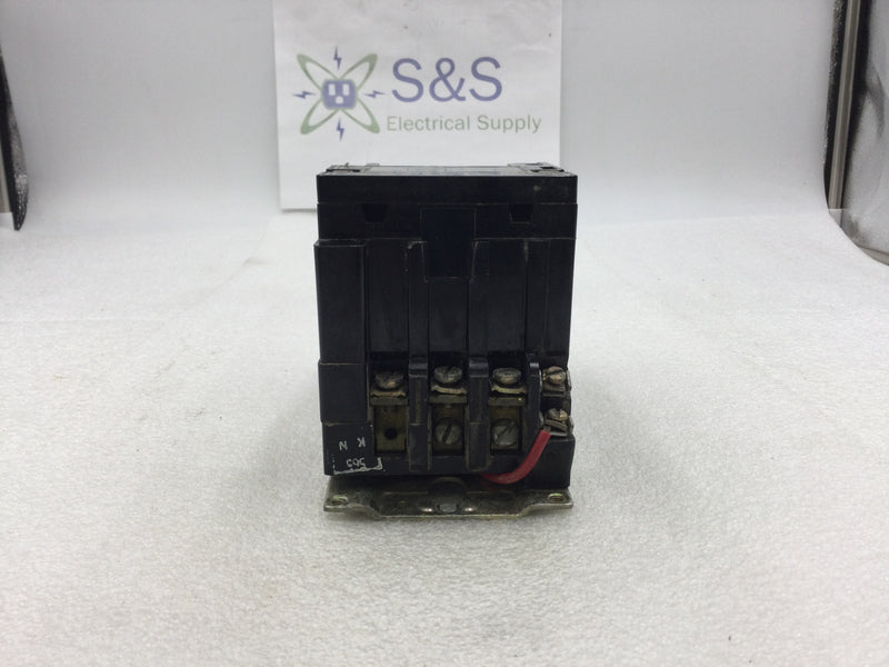 Square D 8536 SCG3-A Series A Starter/Contactor 200-575 VAC 7.5 to 10 HP Nema Size 1 with Reset Switch