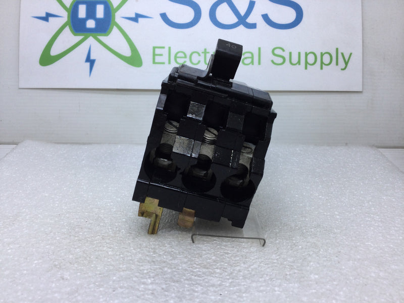 Square D Q1L340 40 Amp 3 Pole 240V Circuit Breaker