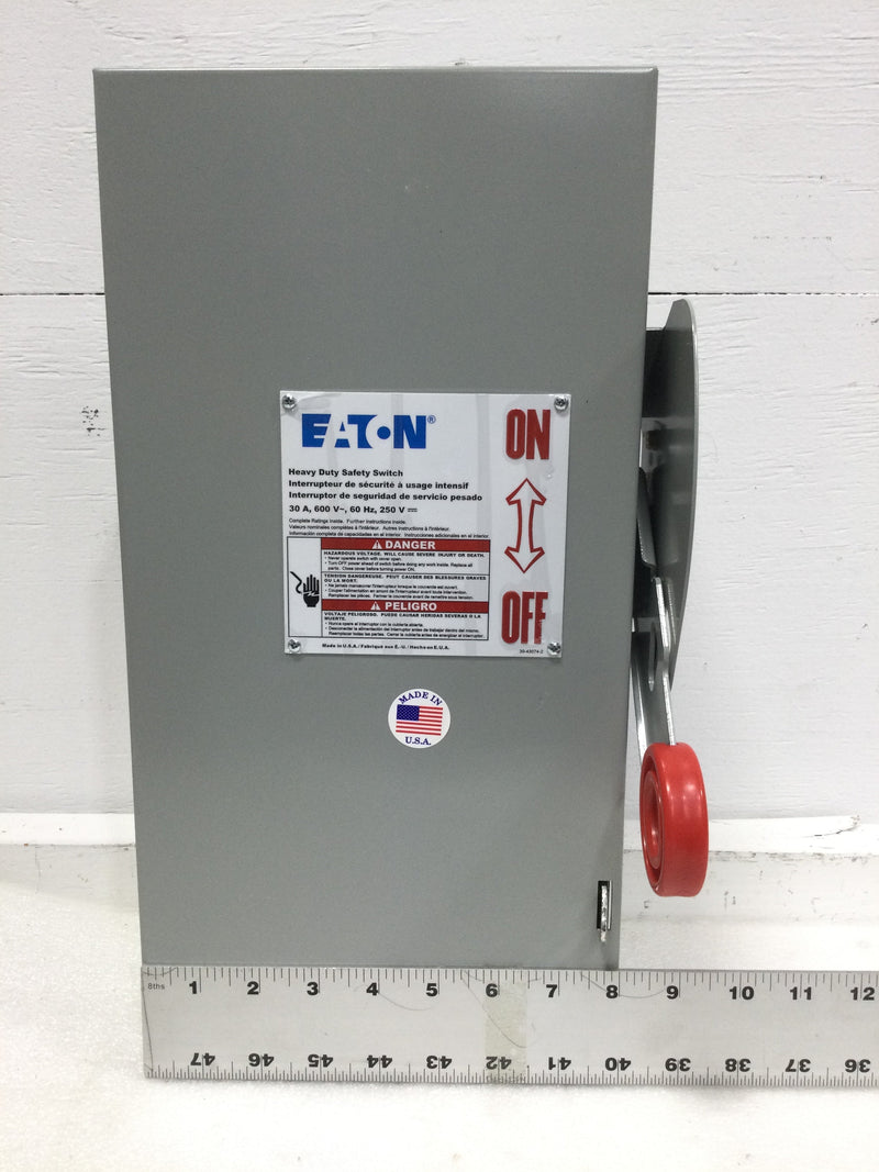 Eaton - Cutler Hammer DH361FGK Switch, Heavy Duty Safety, 3 Pole, 30A, Nema 1, Fusible - missing lower fuse block