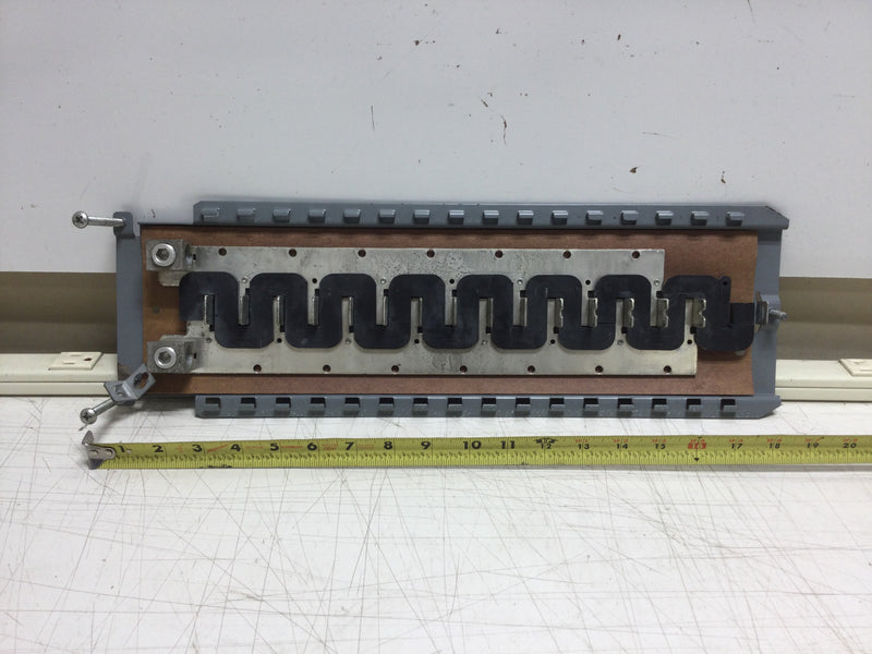 Eaton 15 Space/40 Circuit 200 Amp Main Lug Load Center Guts Only 6" X 19.5"