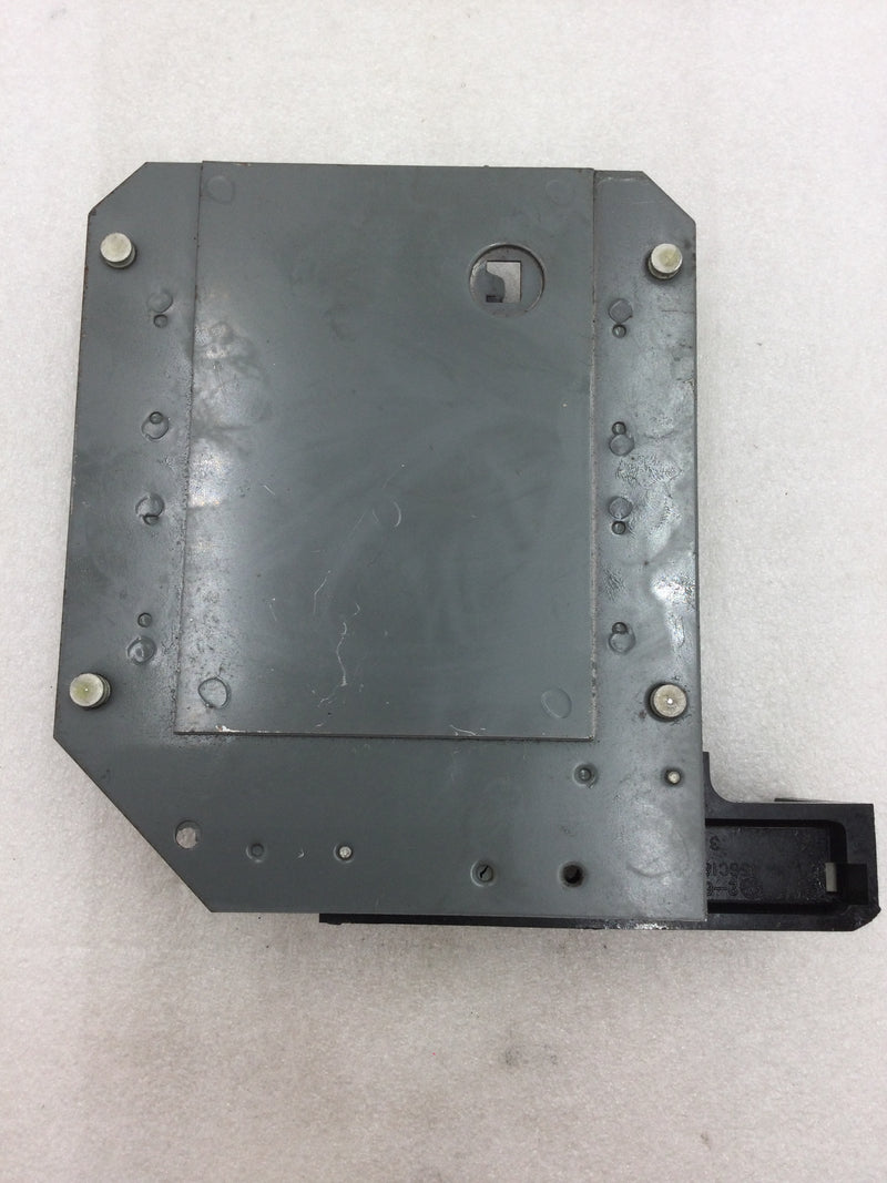 GE General Electric 4 Space/8 Circuit Load Center Guts Only with Isolated Ground and Neutral Bar 8" X 7.5"