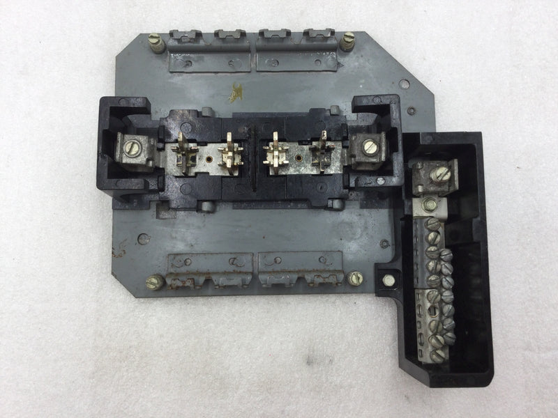 GE General Electric 4 Space/8 Circuit Load Center Guts Only with Isolated Ground and Neutral Bar 8" X 7.5"