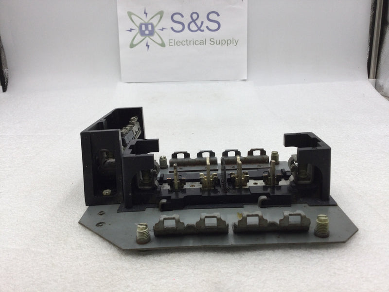 GE General Electric 4 Space/8 Circuit Load Center Guts Only with Isolated Ground and Neutral Bar 8" X 7.5"